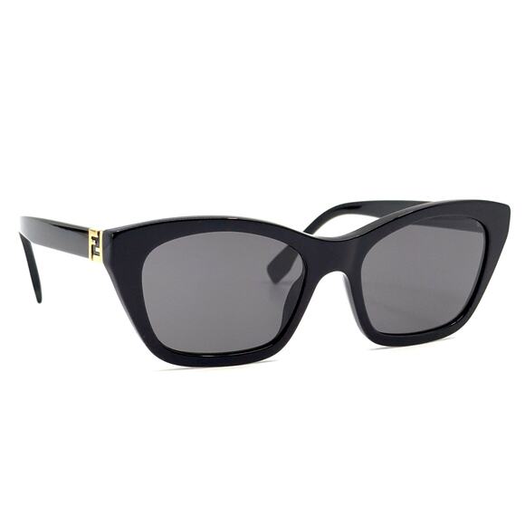 New!!! FENDI Sunglasses FE40205I 01A Authentic main image 12